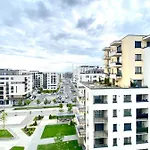 Astoria - Pet Friendly Apartment