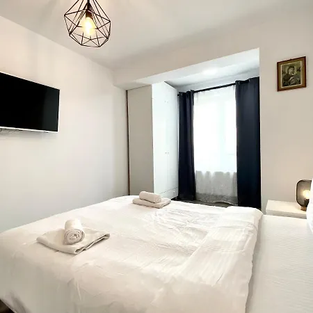 Astoria - Pet Friendly *