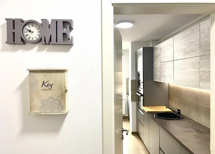 Apartment Astoria - Pet Friendly