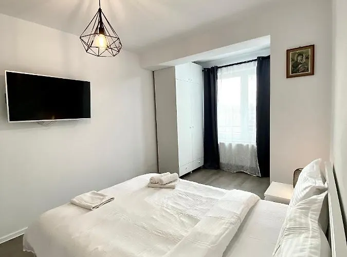 Apartment Astoria - Pet Friendly