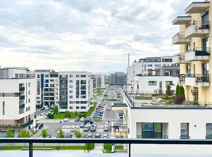 Astoria - Pet Friendly Apartamento Braşov